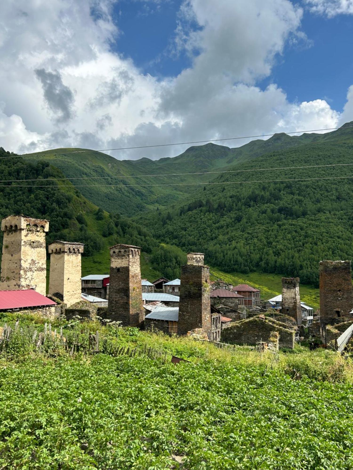 Mtashi - Მთაში Hotel Ushguli Exterior photo