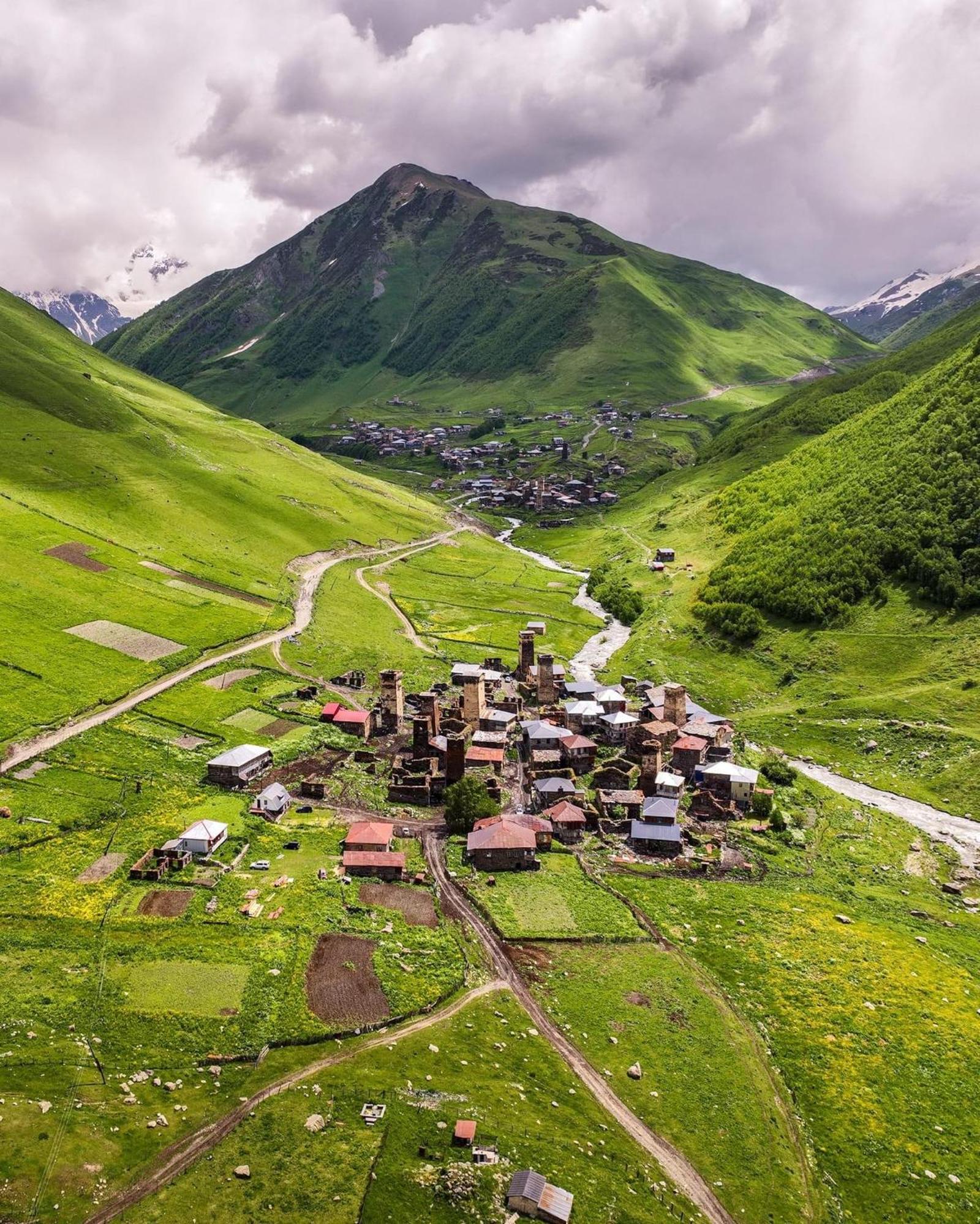 Mtashi - Მთაში Hotel Ushguli Exterior photo