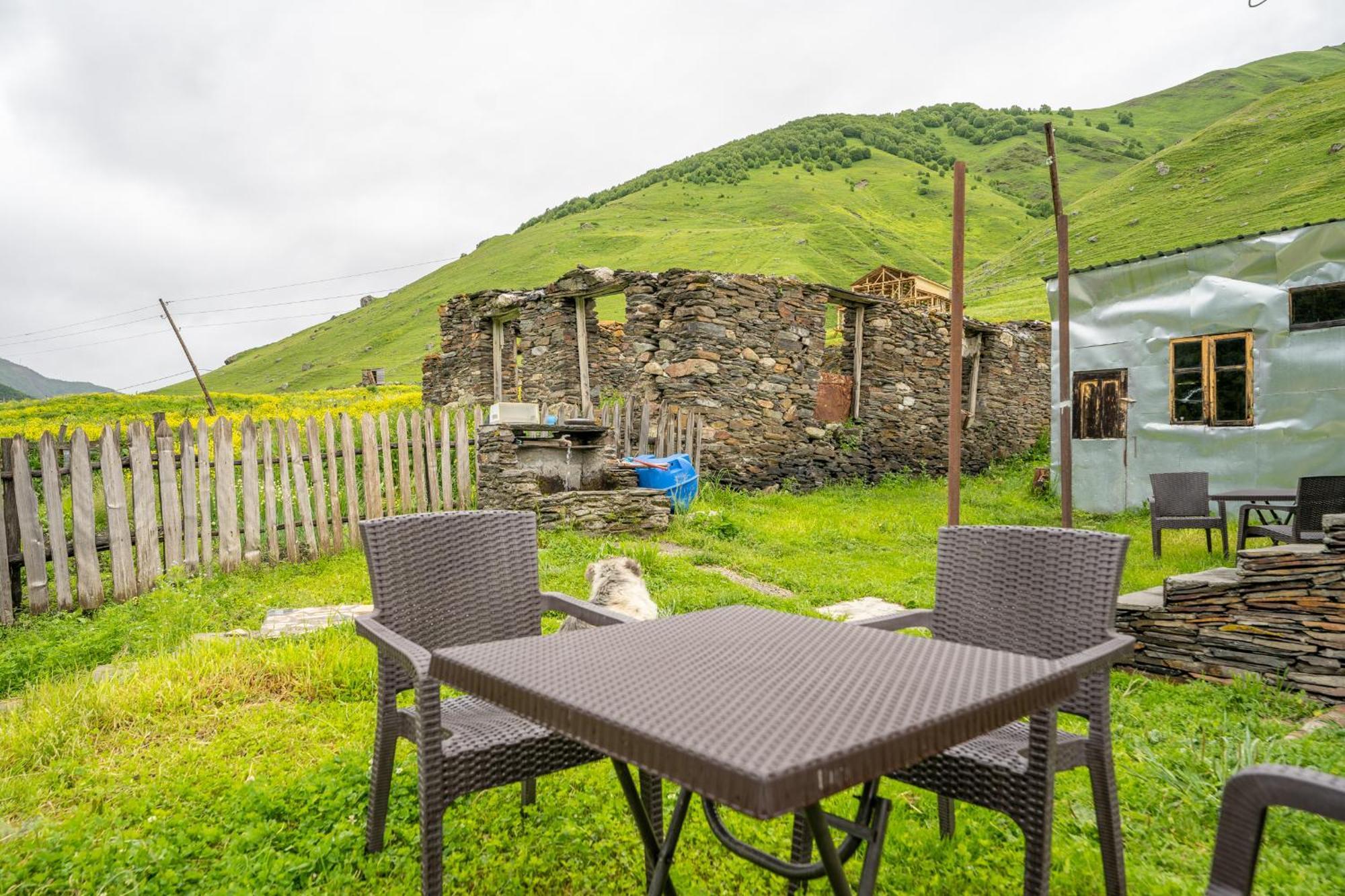 Mtashi - Მთაში Hotel Ushguli Exterior photo